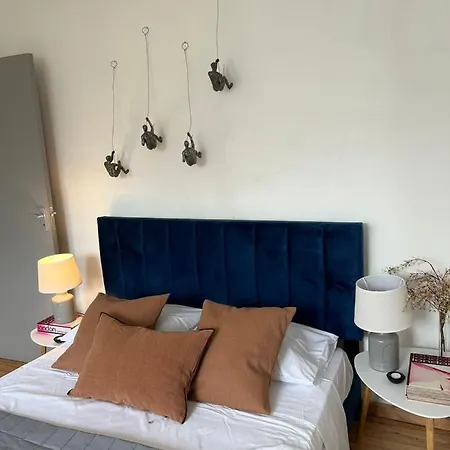 Aphrodite 2 Bedroom Down Town By Platform 357 Apartment *