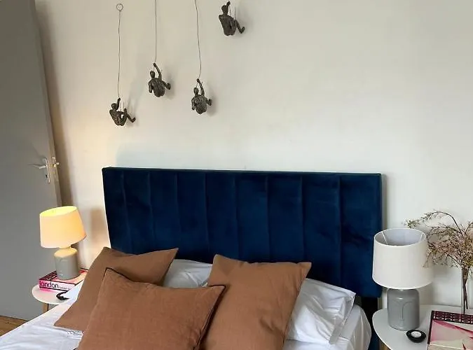 Aphrodite 2 Bedroom Down Town 公寓 *