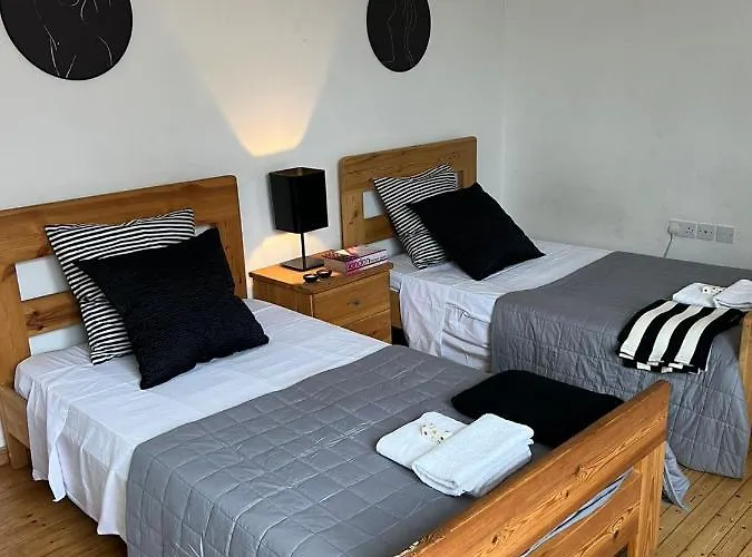 公寓 Aphrodite 2 Bedroom Down Town 尼科西亚