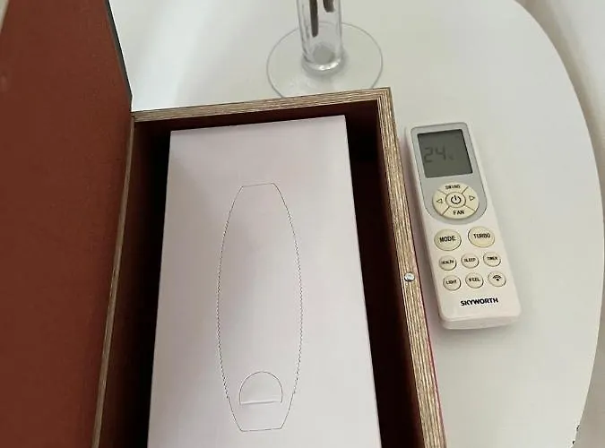 Aphrodite 2 Bedroom Down Town * 尼科西亚