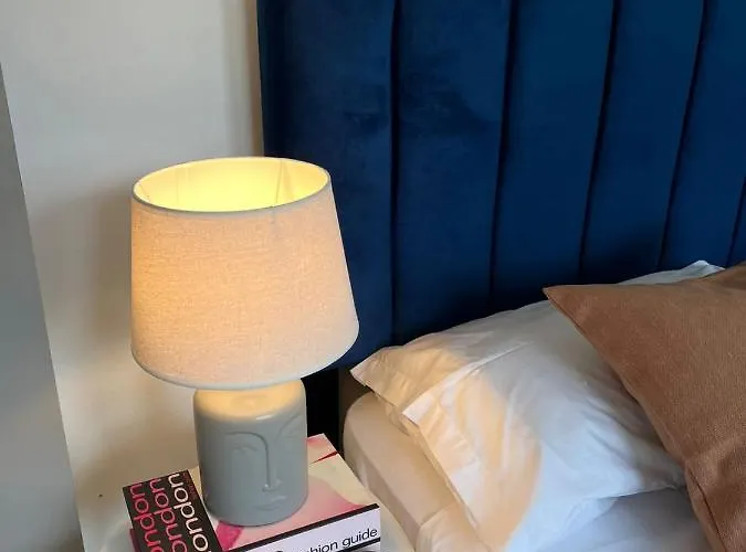 Aphrodite 2 Bedroom Down Town 尼科西亚